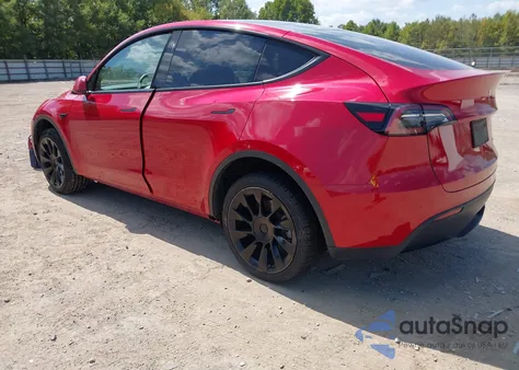 2023 Tesla Model Y Awd/Long Range Dual Motor All-Wheel Drive z USA, uszkodzony, nr VIN 7SAYGDEE6PA044624